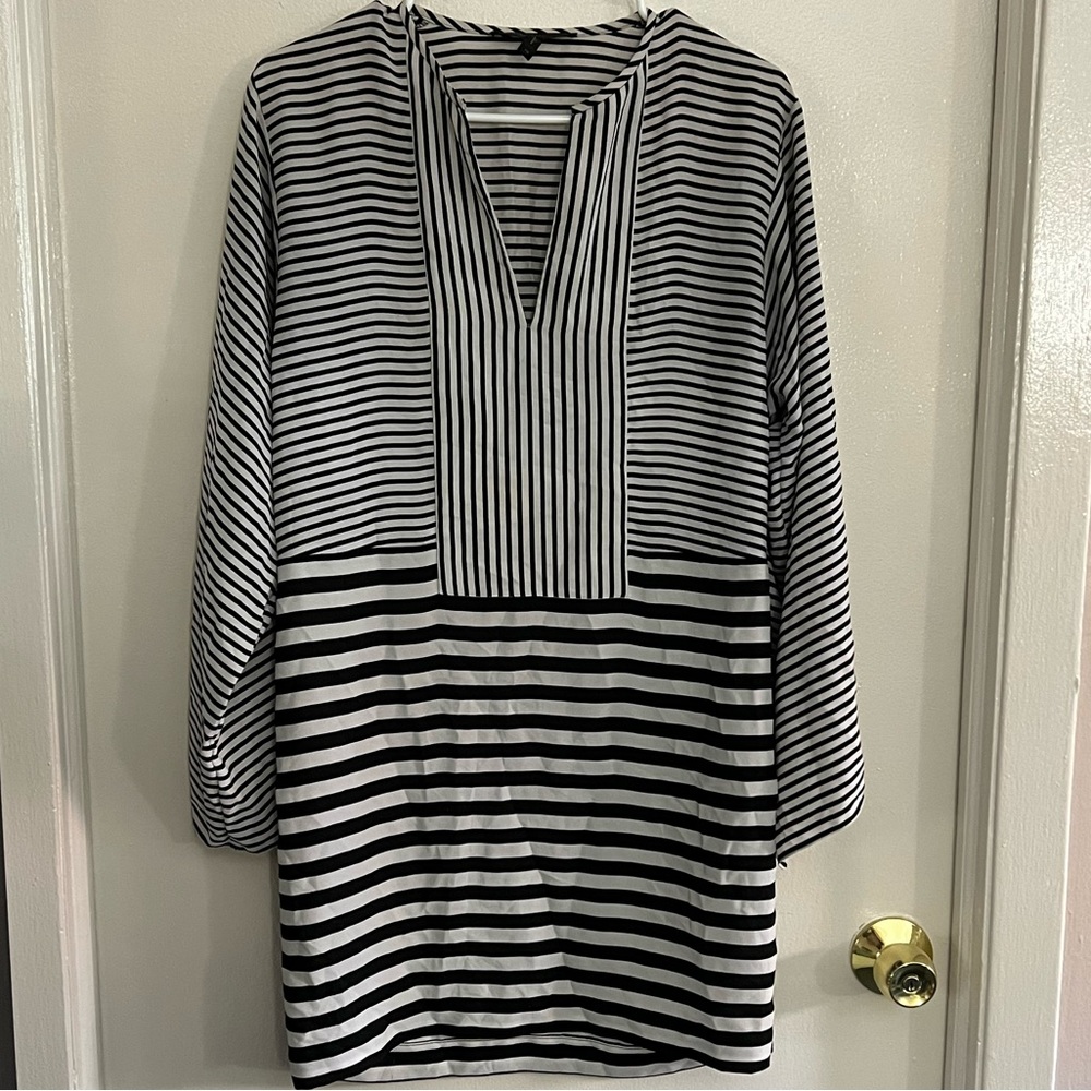BCBGMAXAZRIA DRESS